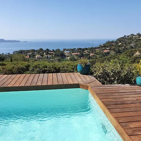 Villa Villa In Hyeres Near Beach & Pool Hyeres