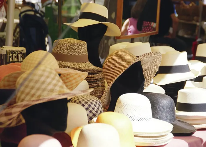 In Near & Pool Villa *