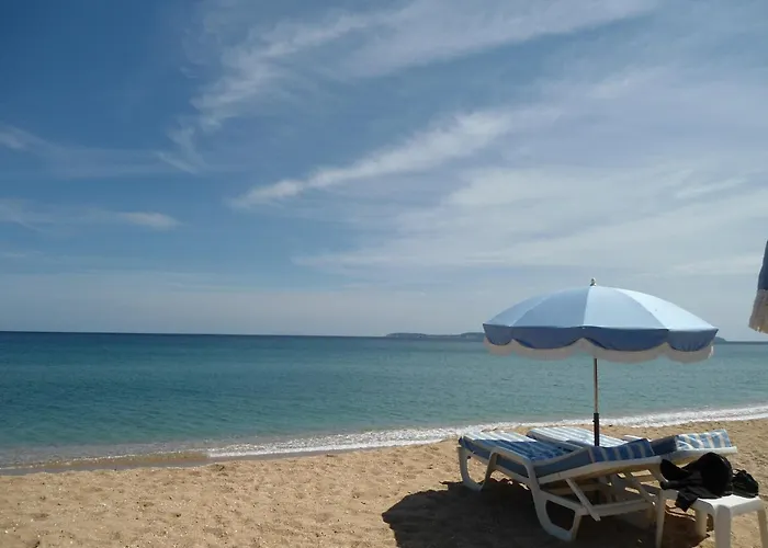 In Near & Pool Villa