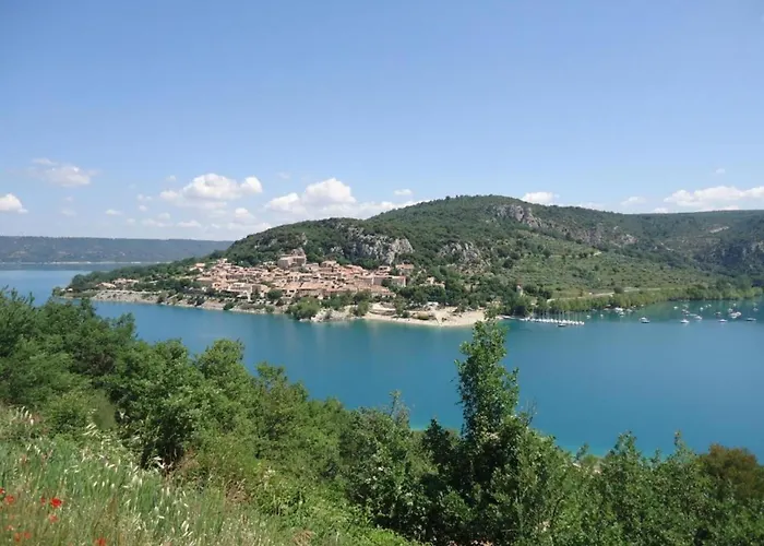 Вілла In Near & Pool