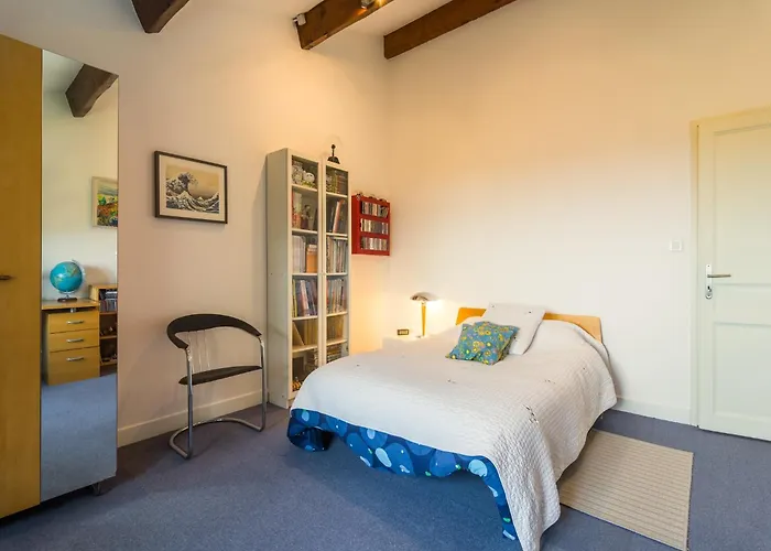 In Near & Pool Villa *