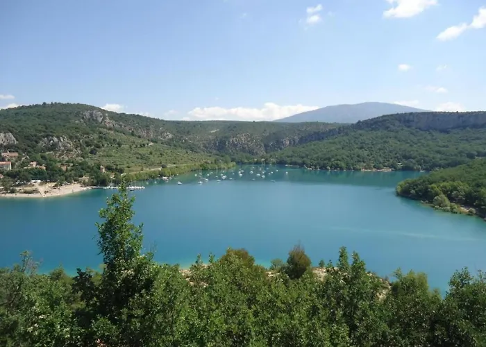 Вілла In Near & Pool Єр